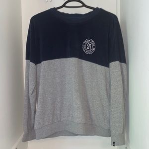 GUC Volcom sweatshirt navy blue and grey